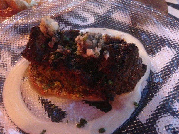 Lomo De Buey Con Valdeón-grilled hanger steak with mustard sauce and valdeón blue cheese